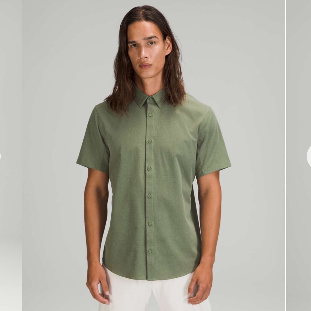 Lululemon Airing Easy Short Sleeve Shirt *Ventlight™ Mesh
Green Twill XS